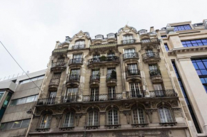 Appartements Marais proche du Theatre Renard